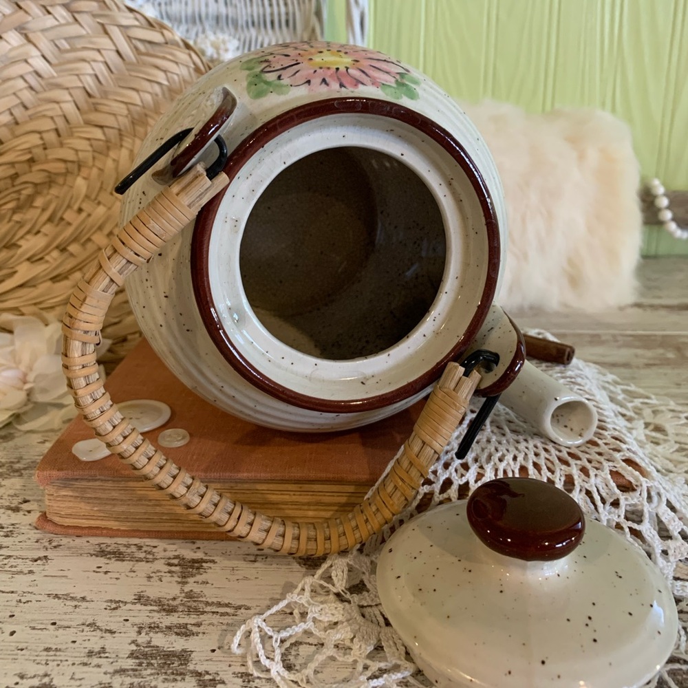 Vintage Wicker + Ceramic Floral Teapot 🫖 Unique Home Decor / Gift / Kitchen - Picture 6 of 10